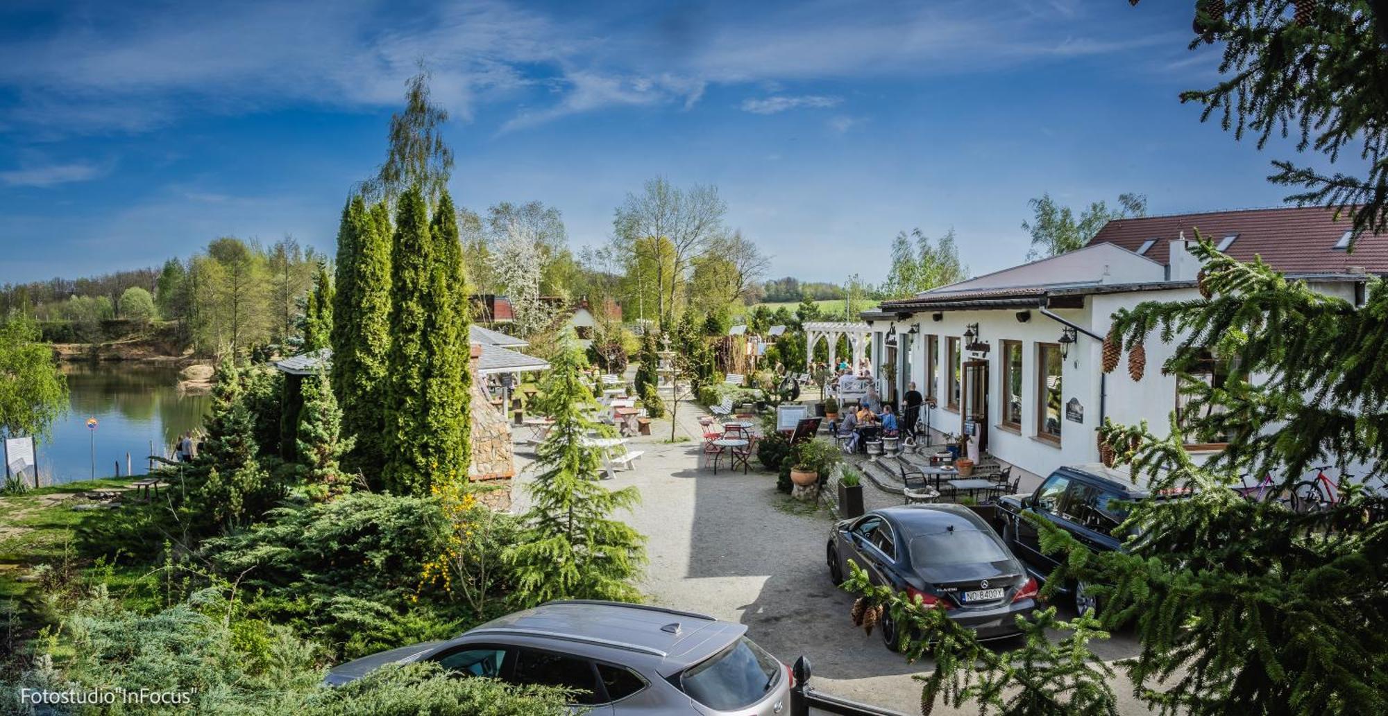 Forteca, Pokoje Goscinne Nad Stawem Dzierzoniow Exterior foto